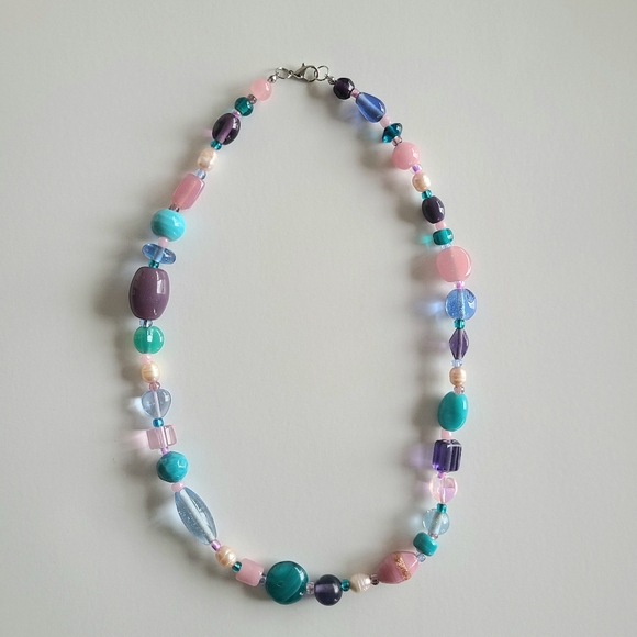 Pastel Chunky Glass Beaded Necklace - Picture 1 of 7
